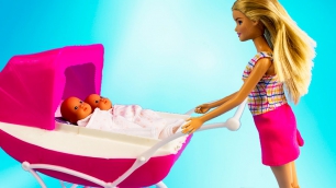 Куклы Барби с коляской Мультик про Ответственность игрушки и игры для девочек с куклами