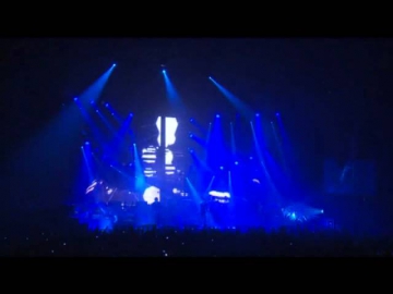 Pendulum - Witchcraft (Live at Wembley Arena, 03.12.2010)