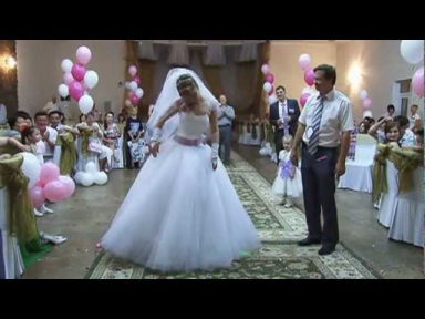 Свадебный танец невесты с папами (попурри)