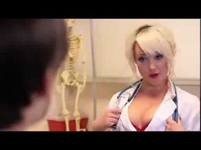Seksi Doktor şakası--Sexy Doctor Visit Funny FAIL