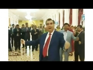 Президент Таджикстана Эмомали Рахмонов жжёт на свадьбе сына