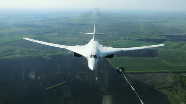 «Ту-160. «Белый лебедь» стратегического назначения»/Tupolev Tu-160 Blackjack - YouTube