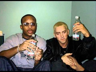 Eminem ft Royce Da 5'9 - Fast Lane