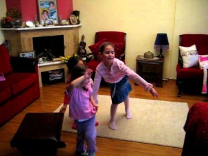 komik dansçı küçük kızlar