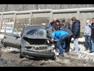 В Екатеринбурге погиб водитель Дэу - ДТП 2014 - 27 апреля HD