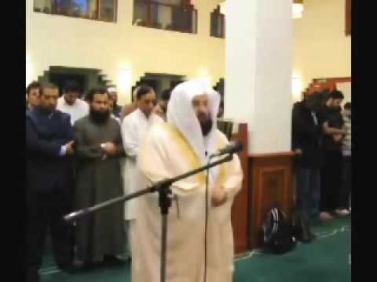 Imam of Haram Makkah Sheikh Sudais leading Isha Prayers in the UK