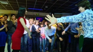 отрывок вечеринки школы лезгинки(shkola-lezginki.ru)
