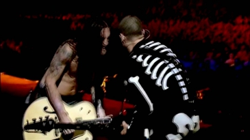Red Hot Chili Peppers - Californication - Live at Slane Castle
