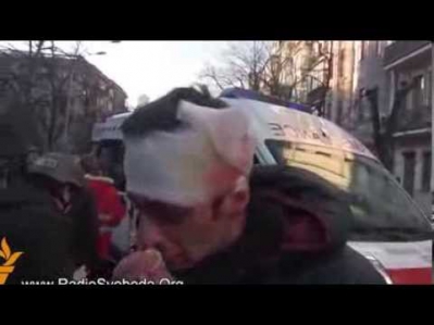 Киев  Раненые и убитые 18 02 2014   Украина Драка Гранаты Беркут Майдан Столкновения