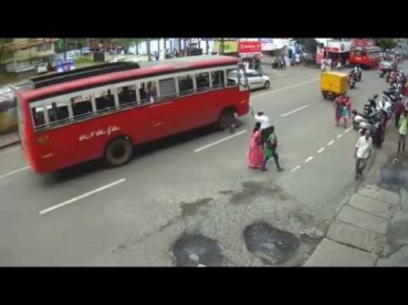 Road accident in india 18+