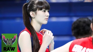 Ini dia Aksi si Sabina Altynbekova asal Kazakhstan saat Memainkan Voli