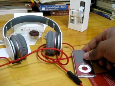 Beats by dr dre Solo, iPod Nano 5G (red) unboxing and review with bonus