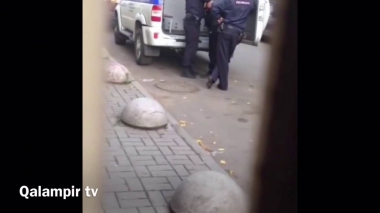 Moskvada, yurtdoshimizni tintuv qilayotgan "Policiya" . Yashirin kamera.