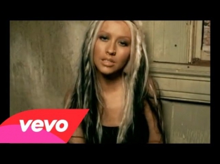 Christina Aguilera - Beautiful (Official Video)